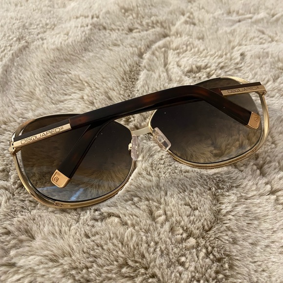 Dsquared2 sunglasses ?